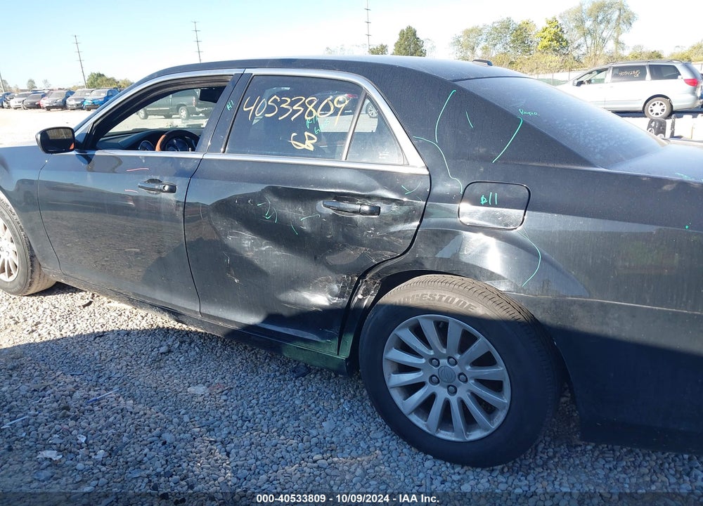 2013 CHRYSLER 300 VIN: 2C3CCAAG3DH504179