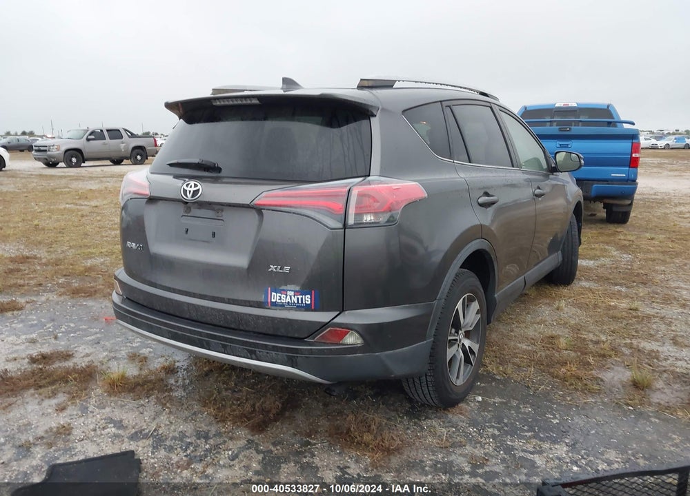 2017 TOYOTA RAV4 XLE VIN: JTMWFREV7HJ127576