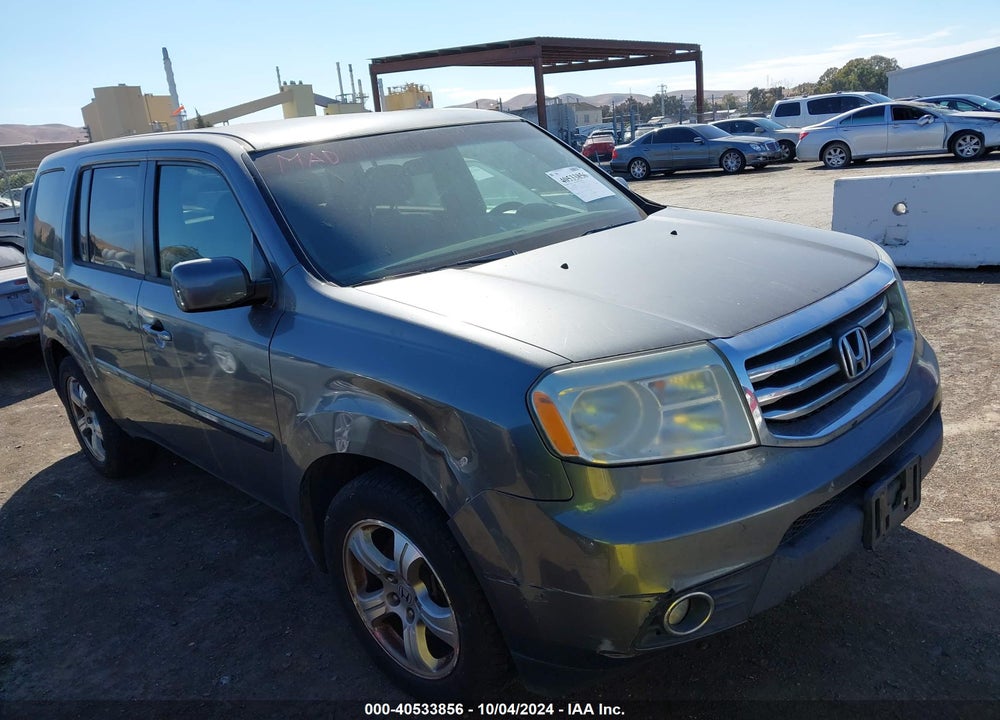 2013 HONDA PILOT EX VIN: 5FNYF4H40DB053014