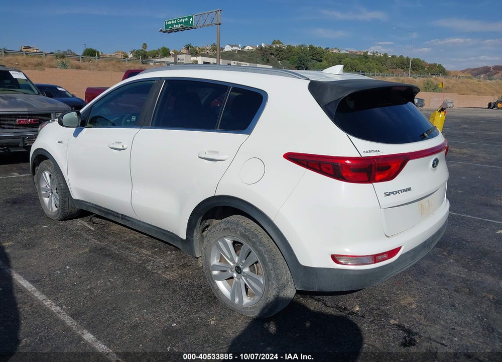 2017 KIA SPORTAGE LX VIN: KNDPMCAC7H7184353