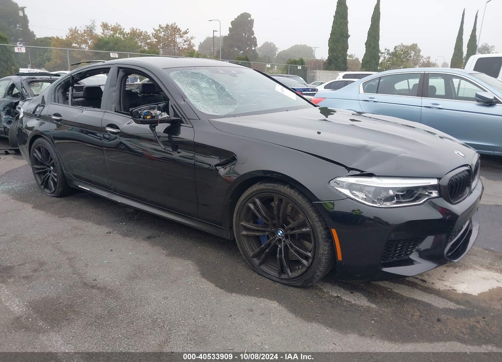 2018 BMW M5 VIN: WBSJF0C54JB282393