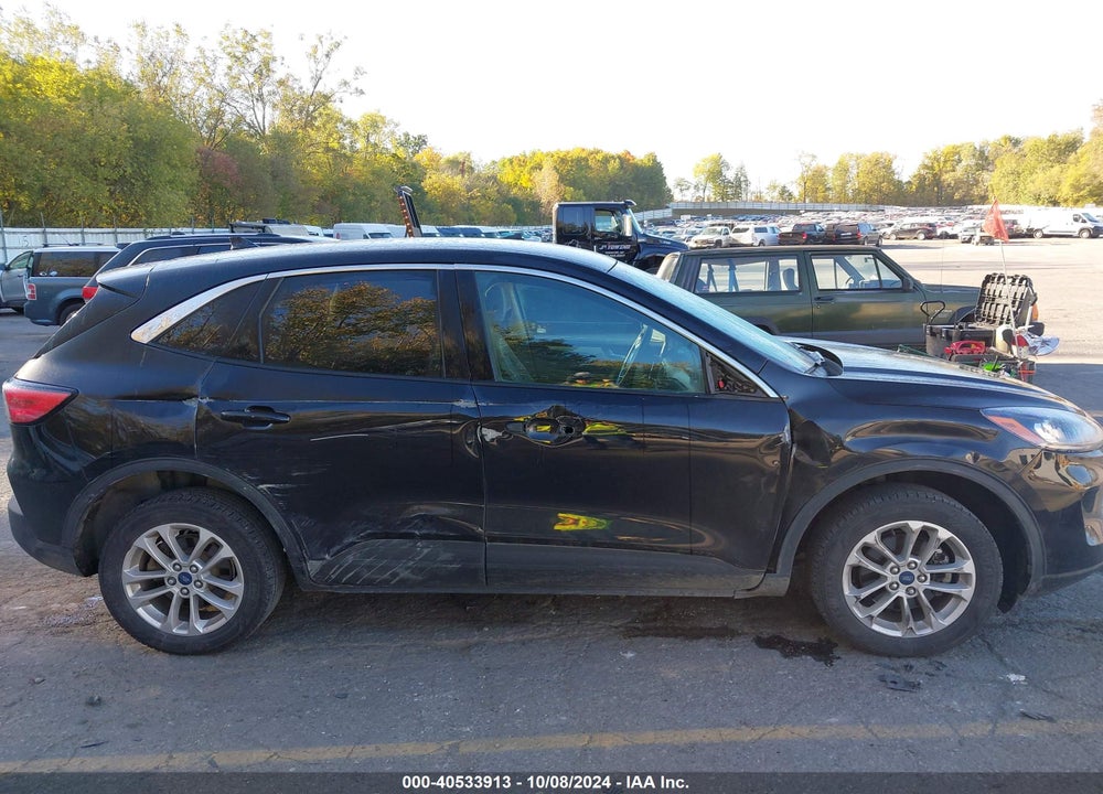 2020 FORD ESCAPE SE VIN: 1FMCU9G64LUC76383