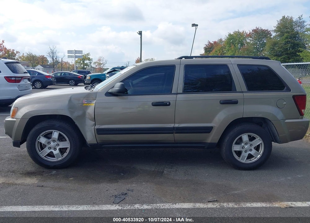2005 JEEP GRAND CHEROKEE LAREDO VIN: 1J4GR48K05C674957