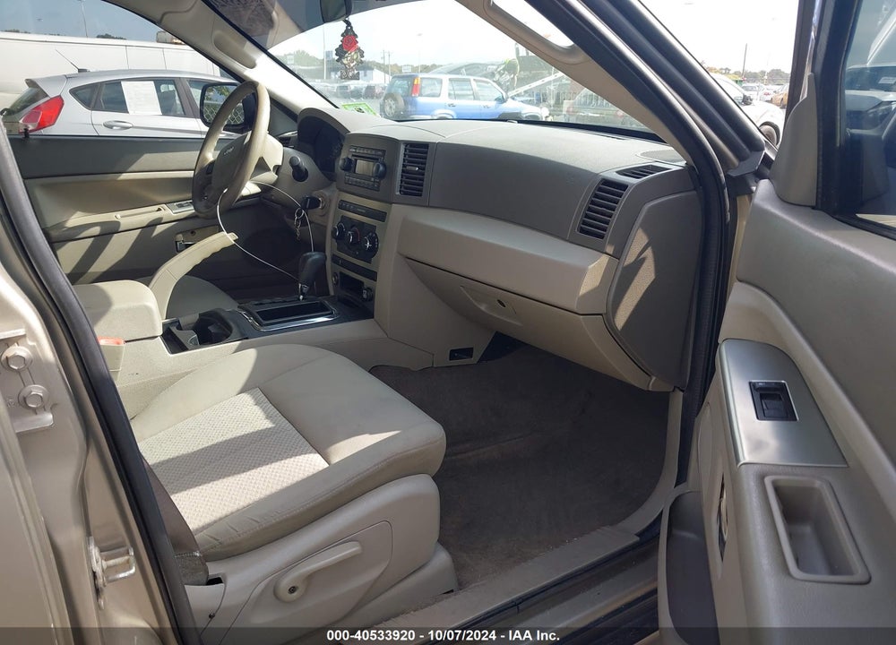 2005 JEEP GRAND CHEROKEE LAREDO VIN: 1J4GR48K05C674957