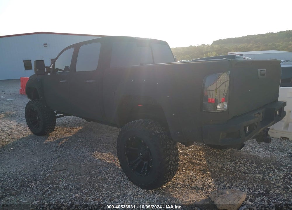 2011 GMC SIERRA 1500 SLE VIN: 3GTP2VE30BG237157