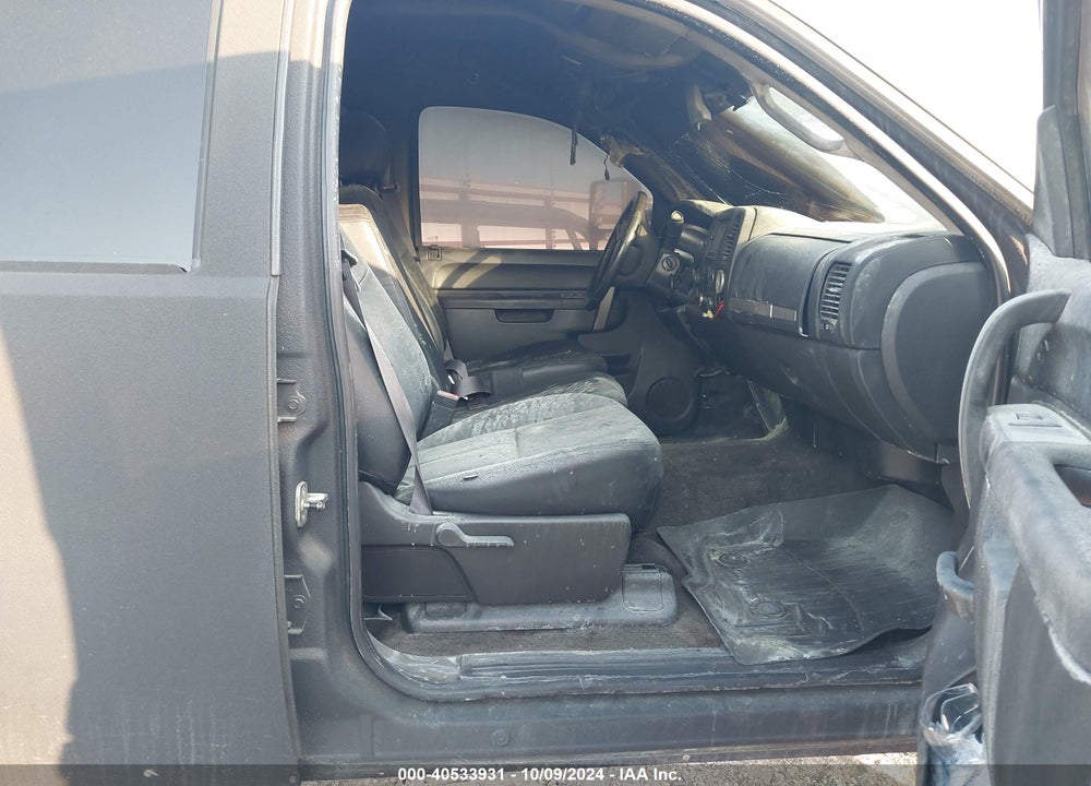 2011 GMC SIERRA 1500 SLE VIN: 3GTP2VE30BG237157