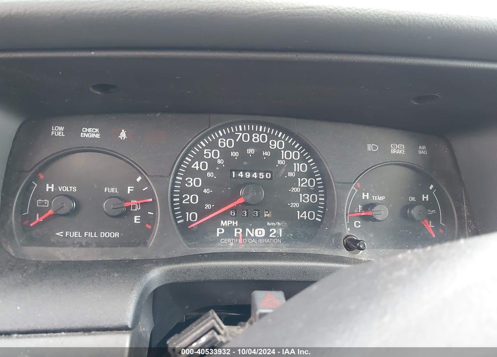 2005 FORD CROWN VICTORIA POLICE VIN: 2FAFP71W15X176720