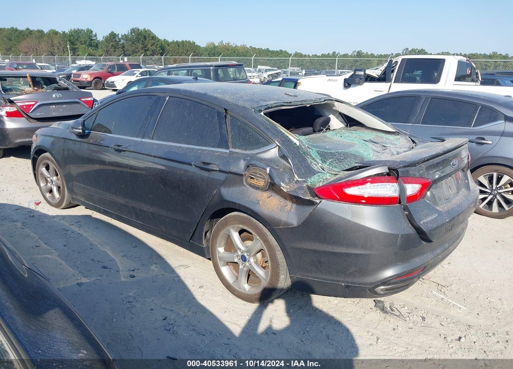 2015 FORD FUSION SE VIN: 3FA6P0H9XFR104762