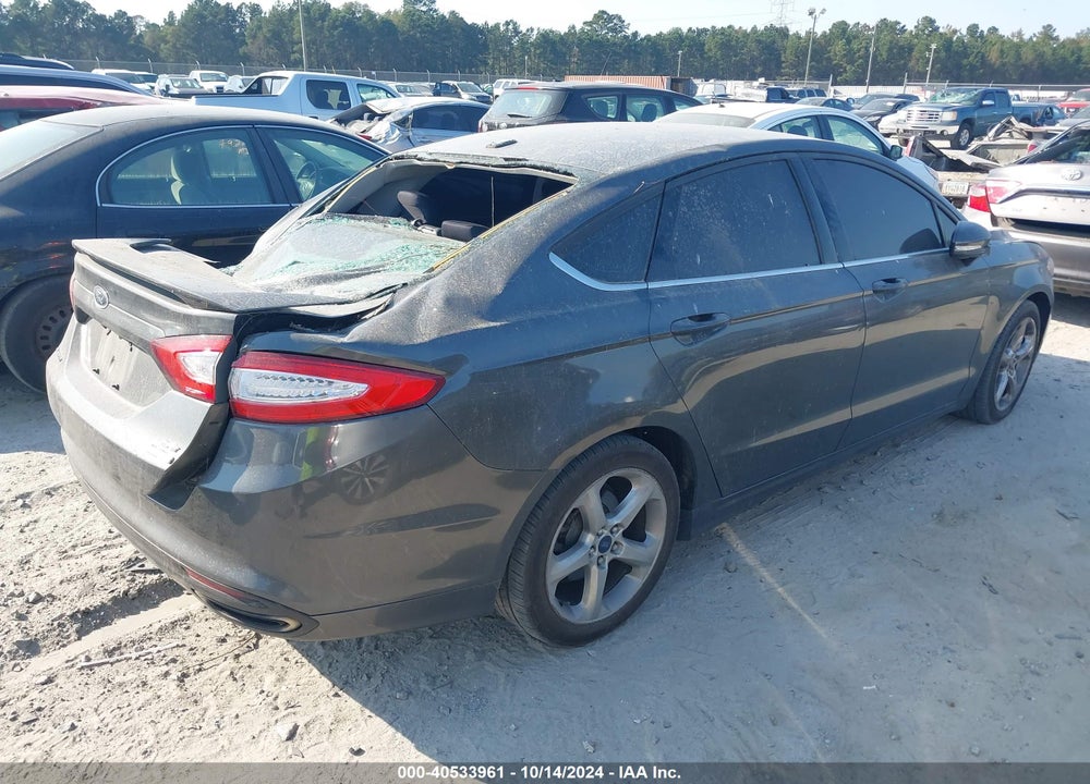2015 FORD FUSION SE VIN: 3FA6P0H9XFR104762