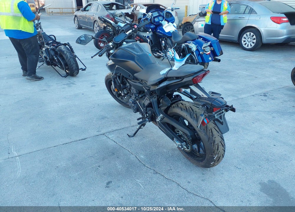 2021 YAMAHA MT07 C VIN: JYARM32Y7MA000363