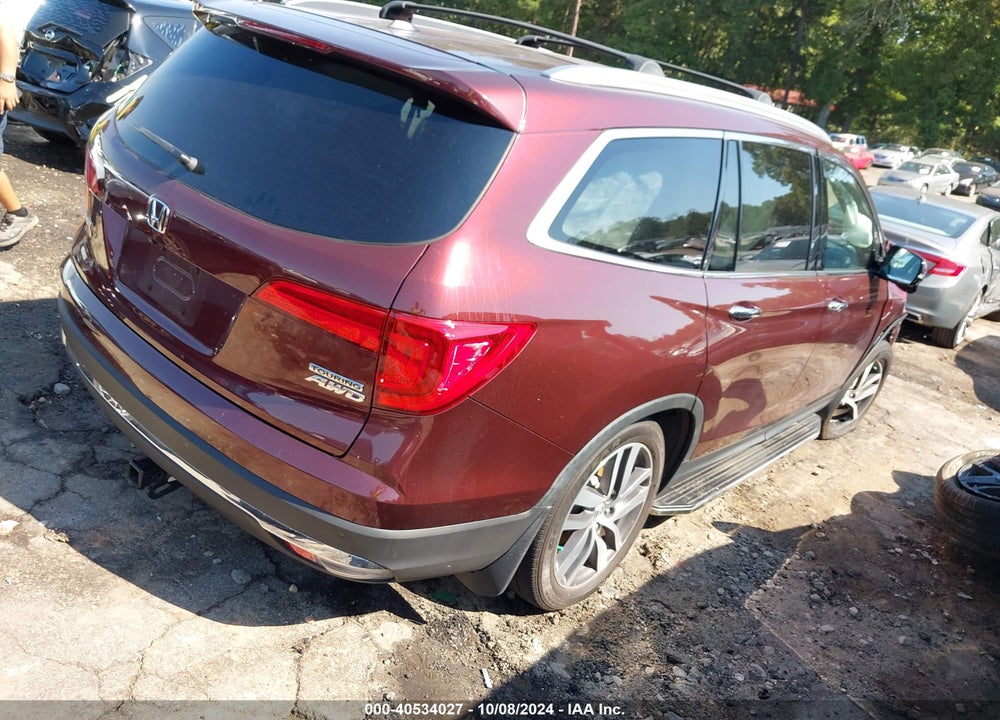 2018 HONDA PILOT TOURING VIN: 5FNYF6H9XJB047885