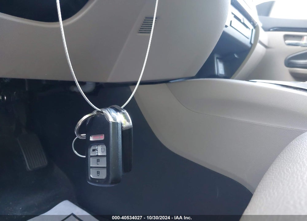 2018 HONDA PILOT TOURING VIN: 5FNYF6H9XJB047885