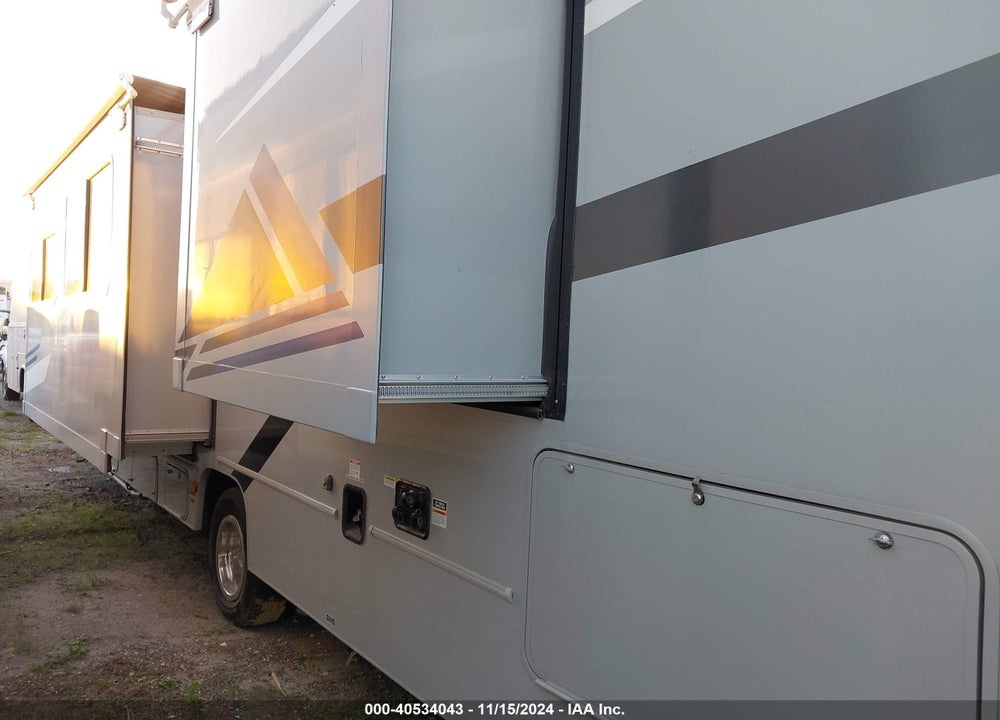 2022 COACHMEN FORD  MOTOR HOME VIN: 1FDXE4FN8NDC17351