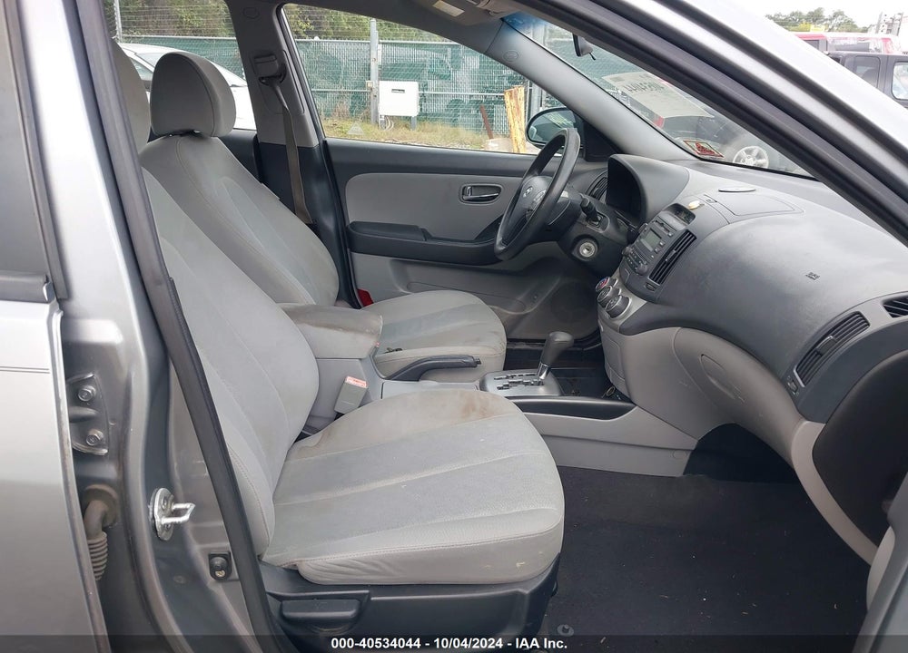 2010 HYUNDAI ELANTRA GLS VIN: KMHDU4AD8AU103235
