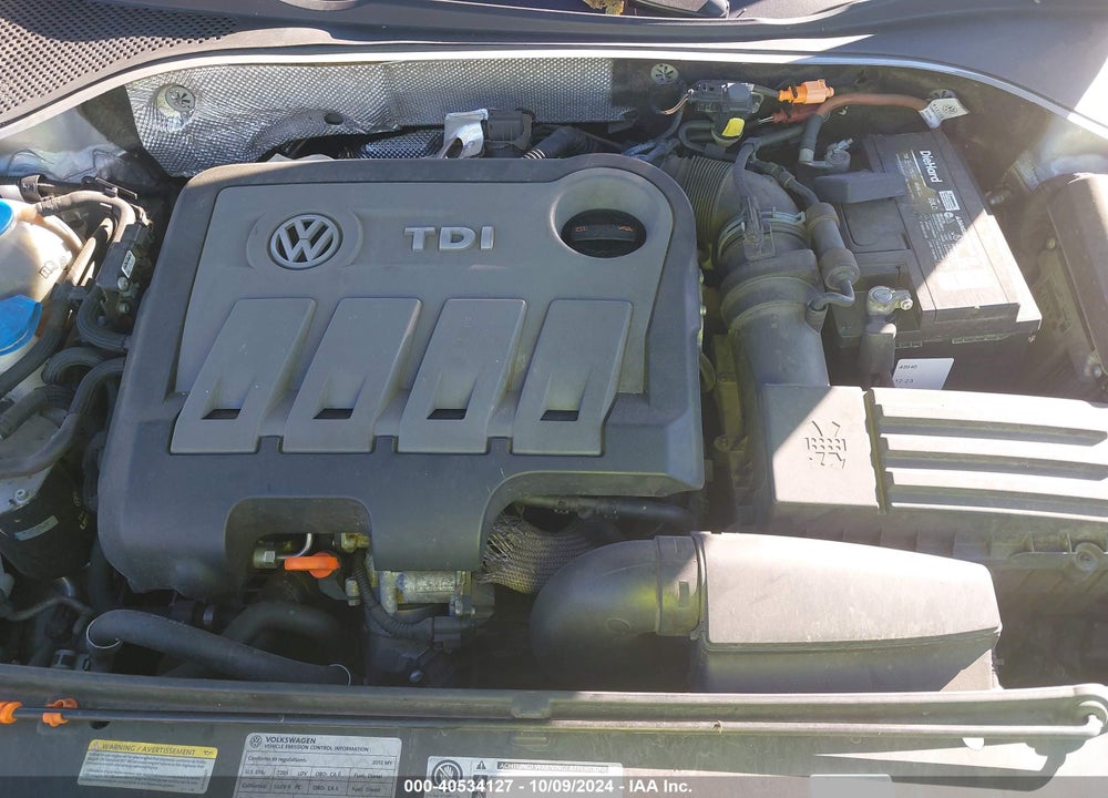 2012 VOLKSWAGEN PASSAT 2.0L TDI SE VIN: 1VWBN7A30CC072960