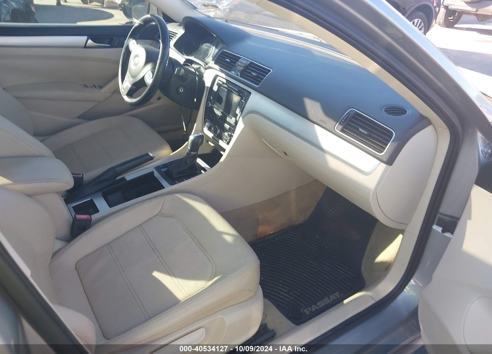2012 VOLKSWAGEN PASSAT 2.0L TDI SE VIN: 1VWBN7A30CC072960