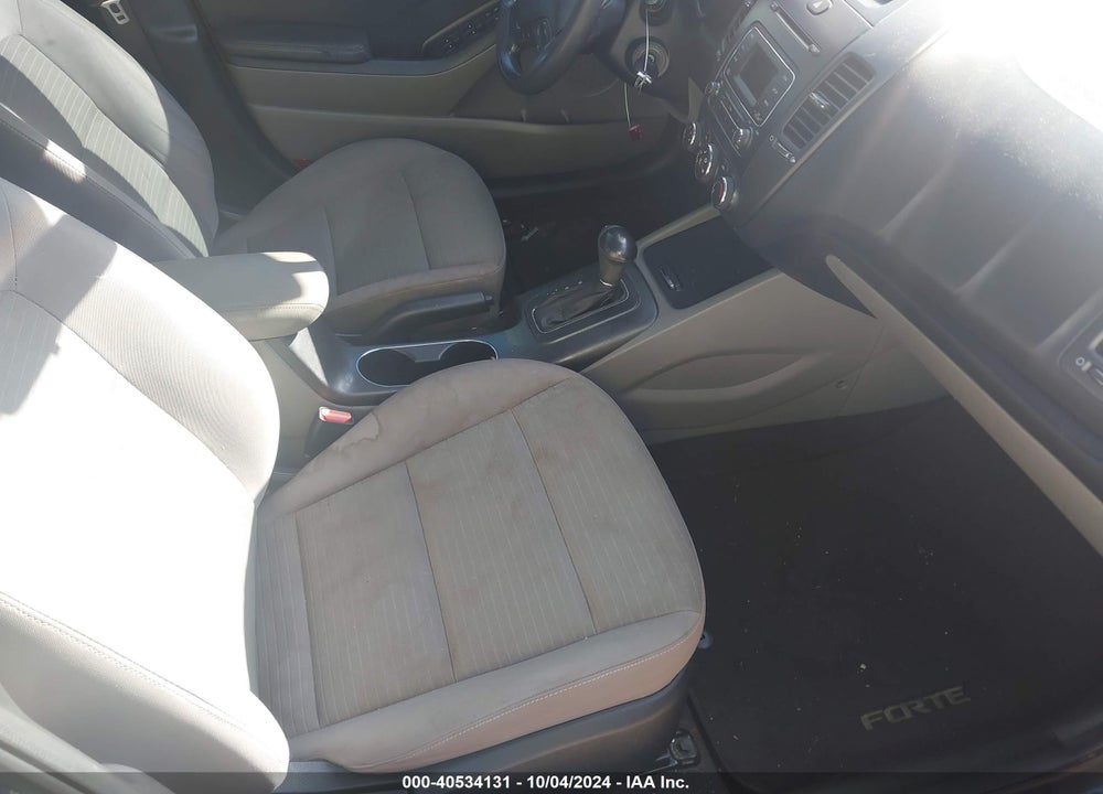 2014 KIA FORTE LX VIN: KNAFX4A64E5241180