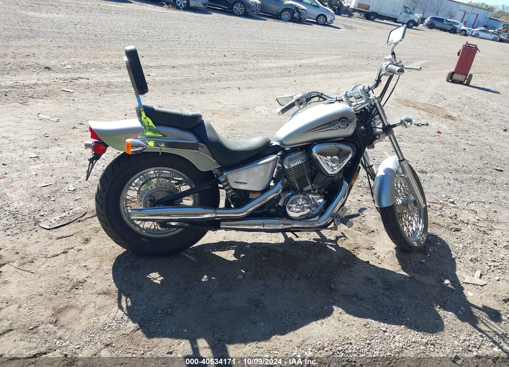 2006 HONDA VT600 CD VIN: JH2PC21426M701506