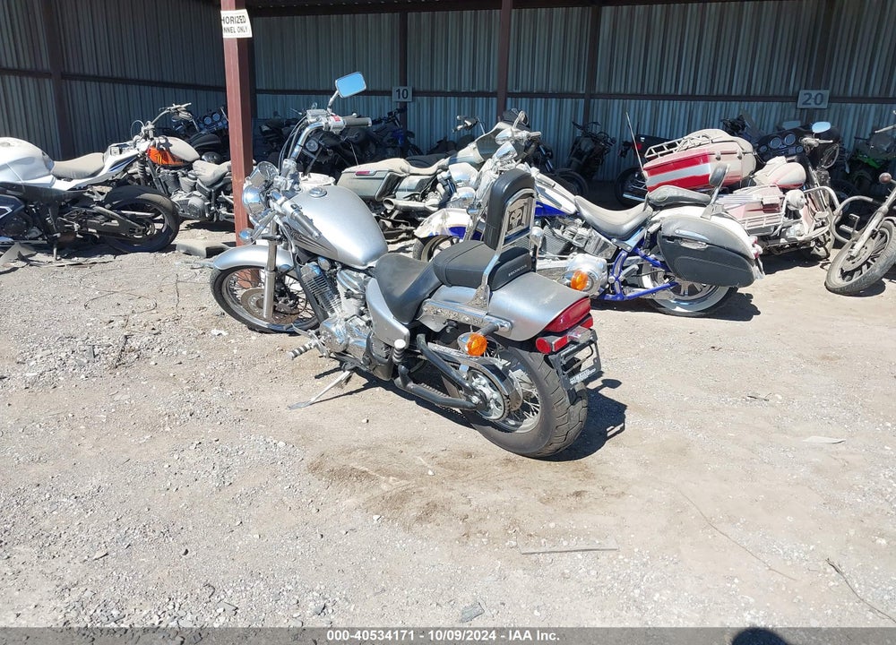 2006 HONDA VT600 CD VIN: JH2PC21426M701506