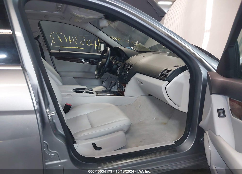 2009 MERCEDES-BENZ C 300 LUXURY 4MATIC/SPORT 4MATIC VIN: WDDGF81X39R078777