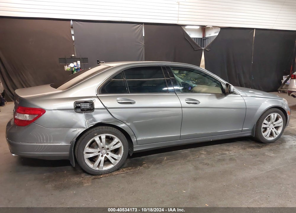 2009 MERCEDES-BENZ C 300 LUXURY 4MATIC/SPORT 4MATIC VIN: WDDGF81X39R078777