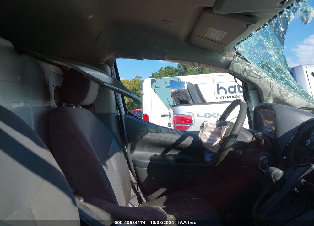 2014 NISSAN NV200 S/SV VIN: 3N6CM0KN5EK698371
