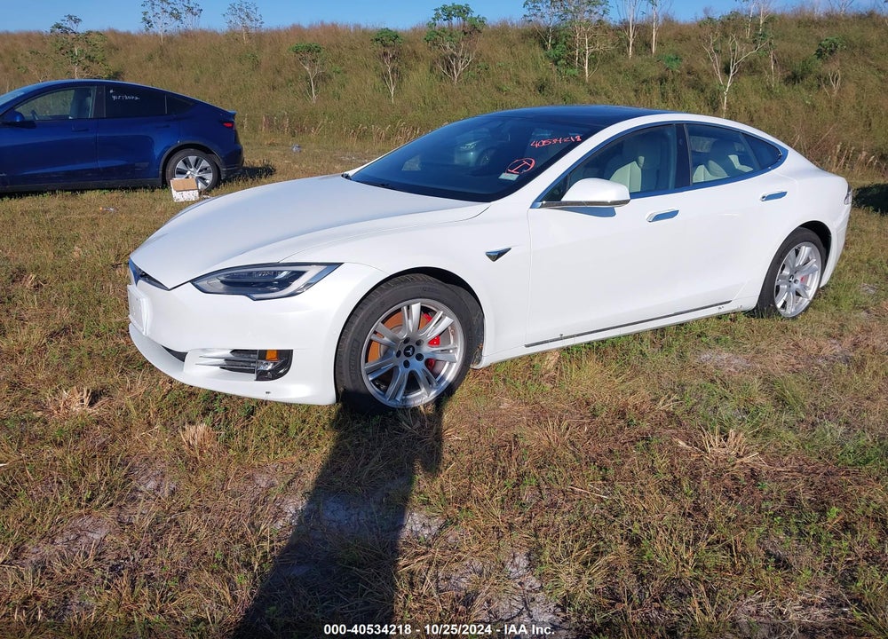 2021 TESLA MODEL S PERFORMANCE DUAL MOTOR ALL-WHEEL DRIVE VIN: 5YJSA1E46MF425835