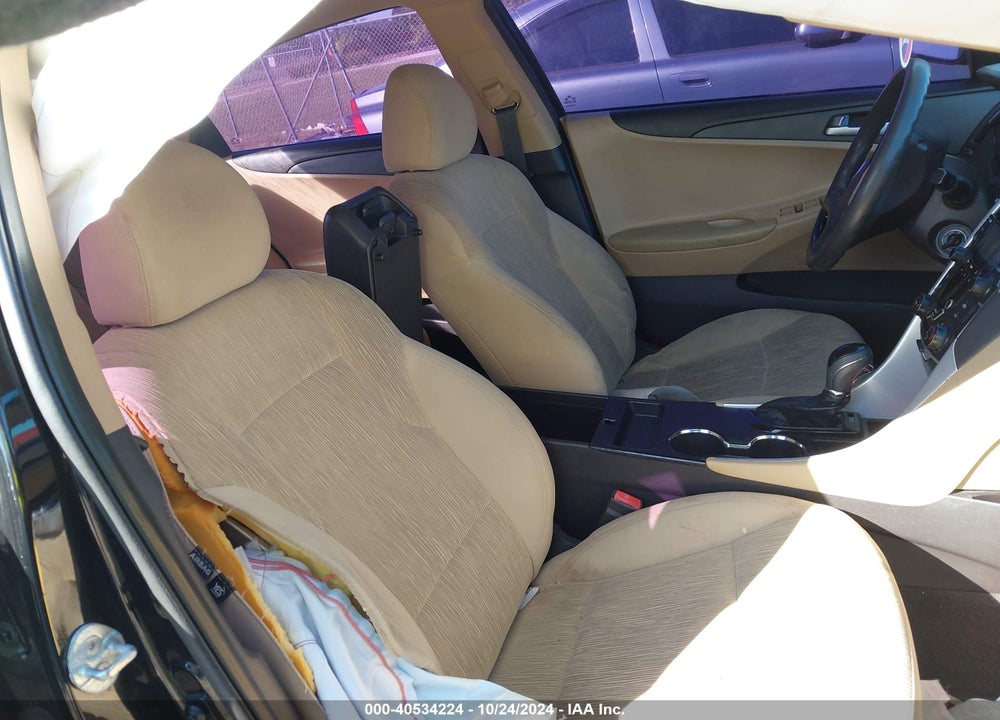 2013 HYUNDAI SONATA GLS VIN: 5NPEB4ACXDH555739