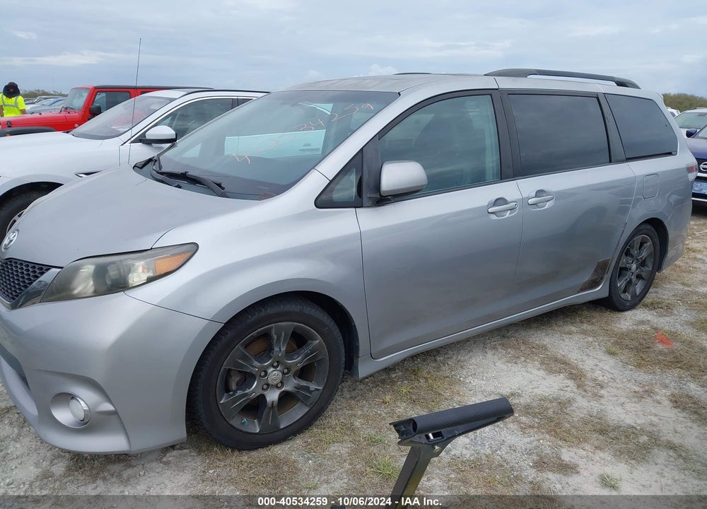 2011 TOYOTA SIENNA SE VIN: 5TDXK3DC0BS107144