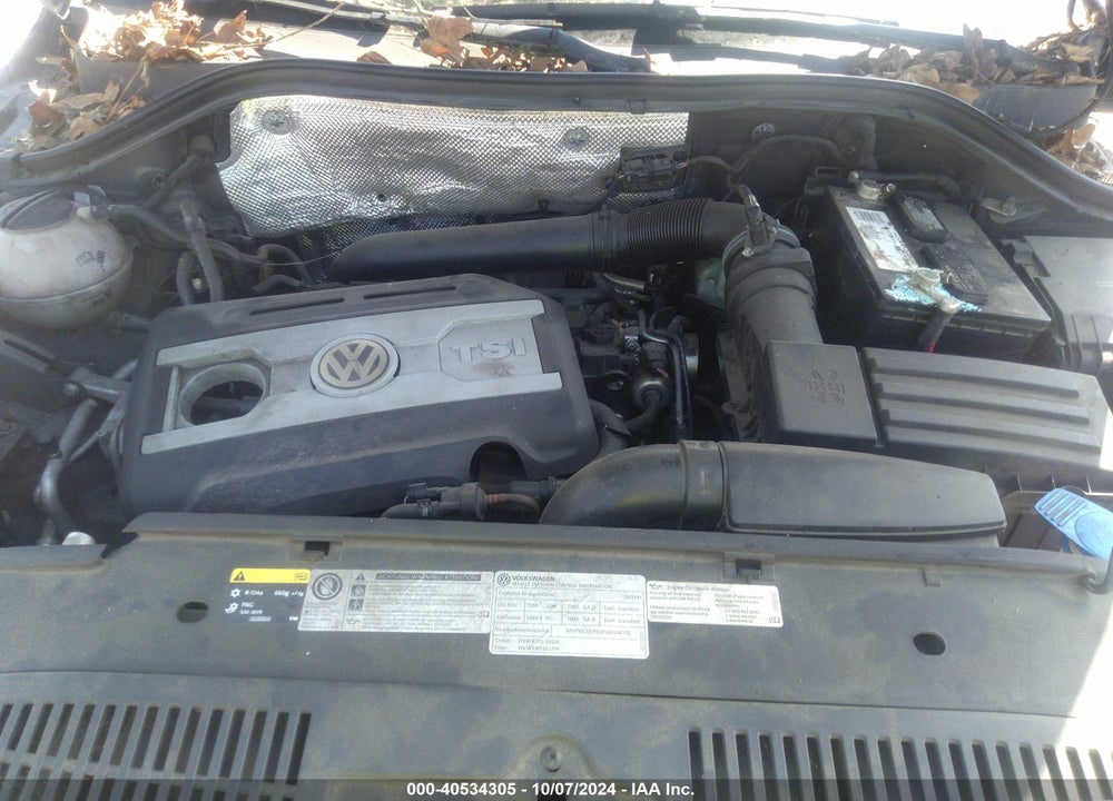 2013 VOLKSWAGEN TIGUAN S VIN: WVGAV3AX1DW566220