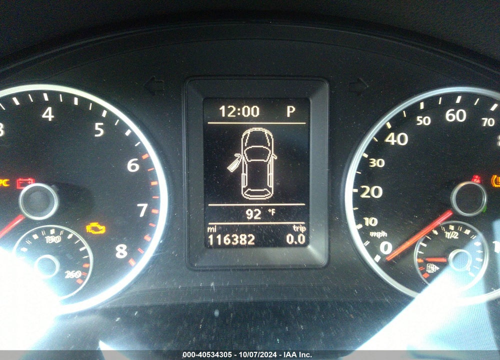 2013 VOLKSWAGEN TIGUAN S VIN: WVGAV3AX1DW566220