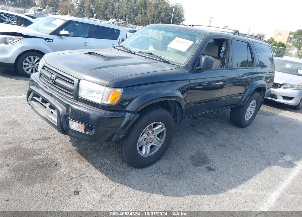 2000 TOYOTA 4RUNNER SR5 V6 VIN: JT3GN86R4Y0142856