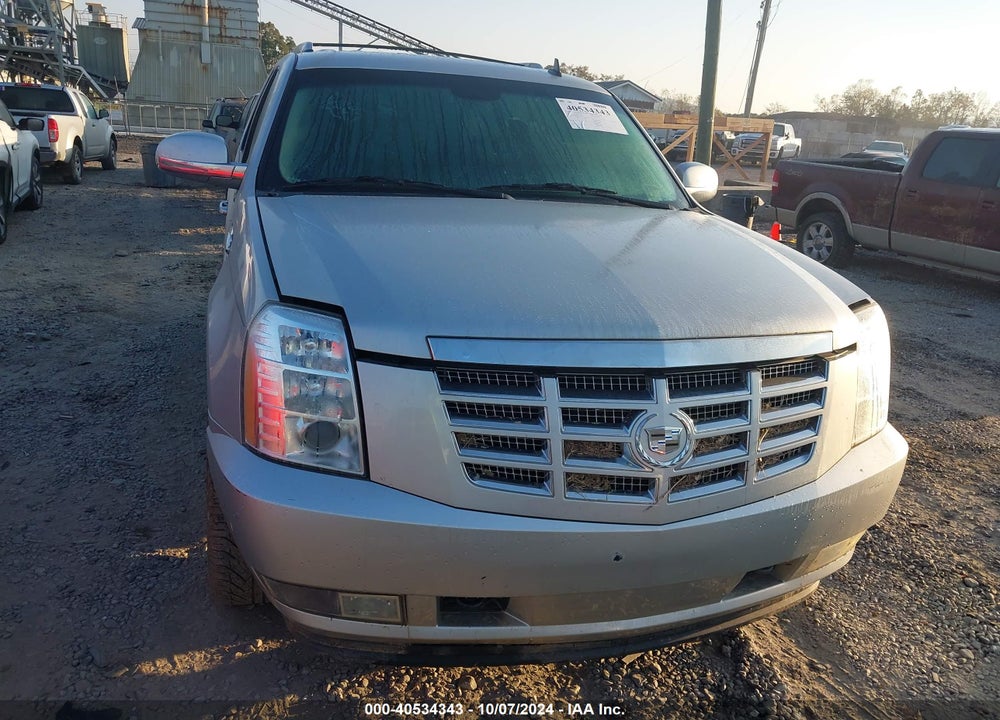 2011 CADILLAC ESCALADE LUXURY VIN: 1GYS4BEF0BR148874