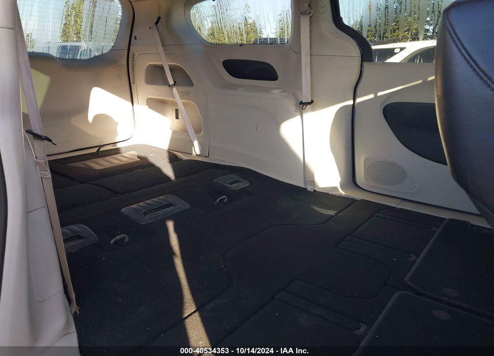 2022 CHRYSLER PACIFICA TOURING L VIN: 2C4RC1BG3NR170140