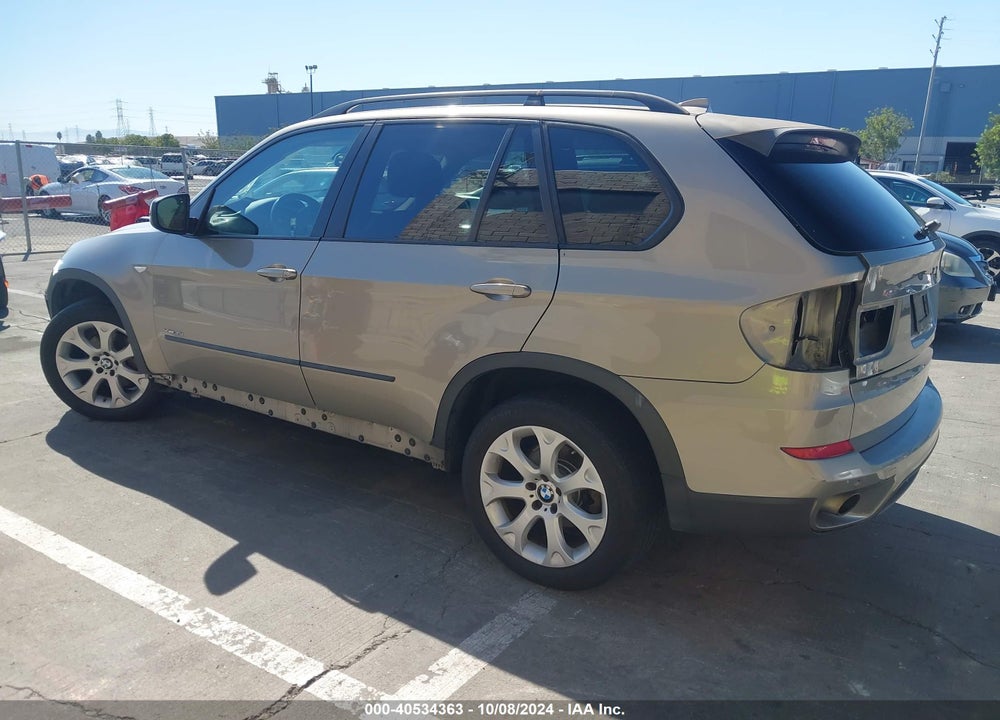2012 BMW X5 XDRIVE35I/XDRIVE35I PREMIUM/XDRIVE35I SPORT ACTIVITY VIN: 5UXZV4C53CL767219