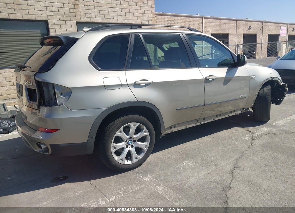 2012 BMW X5 XDRIVE35I/XDRIVE35I PREMIUM/XDRIVE35I SPORT ACTIVITY VIN: 5UXZV4C53CL767219