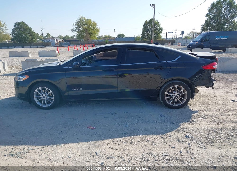 2019 FORD FUSION HYBRID SE VIN: 3FA6P0LUXKR119591