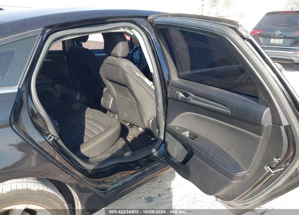 2019 FORD FUSION HYBRID SE VIN: 3FA6P0LUXKR119591
