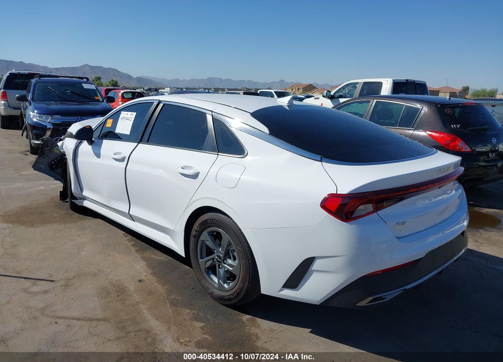 2022 KIA K5 LX VIN: 5XXG24J23NG123748