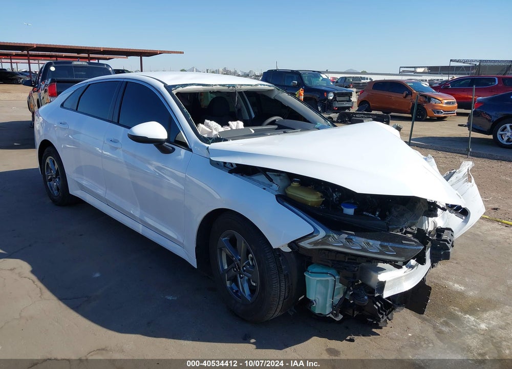2022 KIA K5 LX VIN: 5XXG24J23NG123748