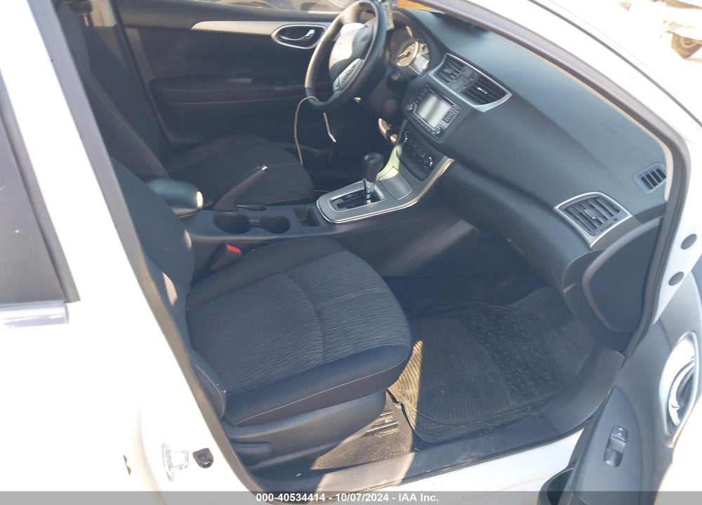 2015 NISSAN SENTRA SV VIN: 3N1AB7AP4FY320457