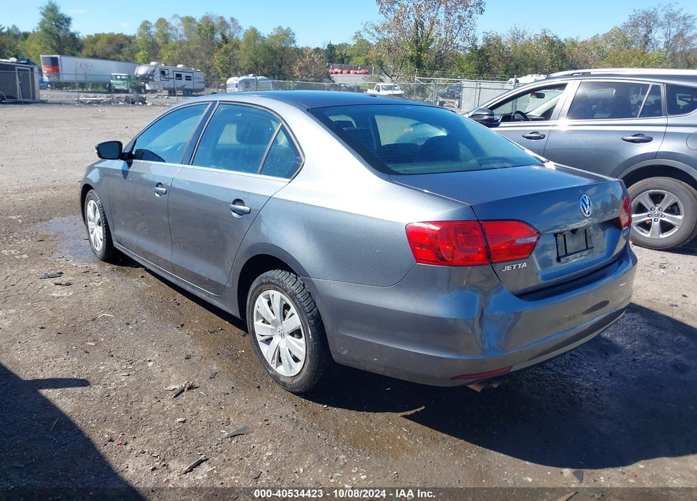 2013 VOLKSWAGEN JETTA 2.5L SE VIN: 3VWDP7AJ6DM281962