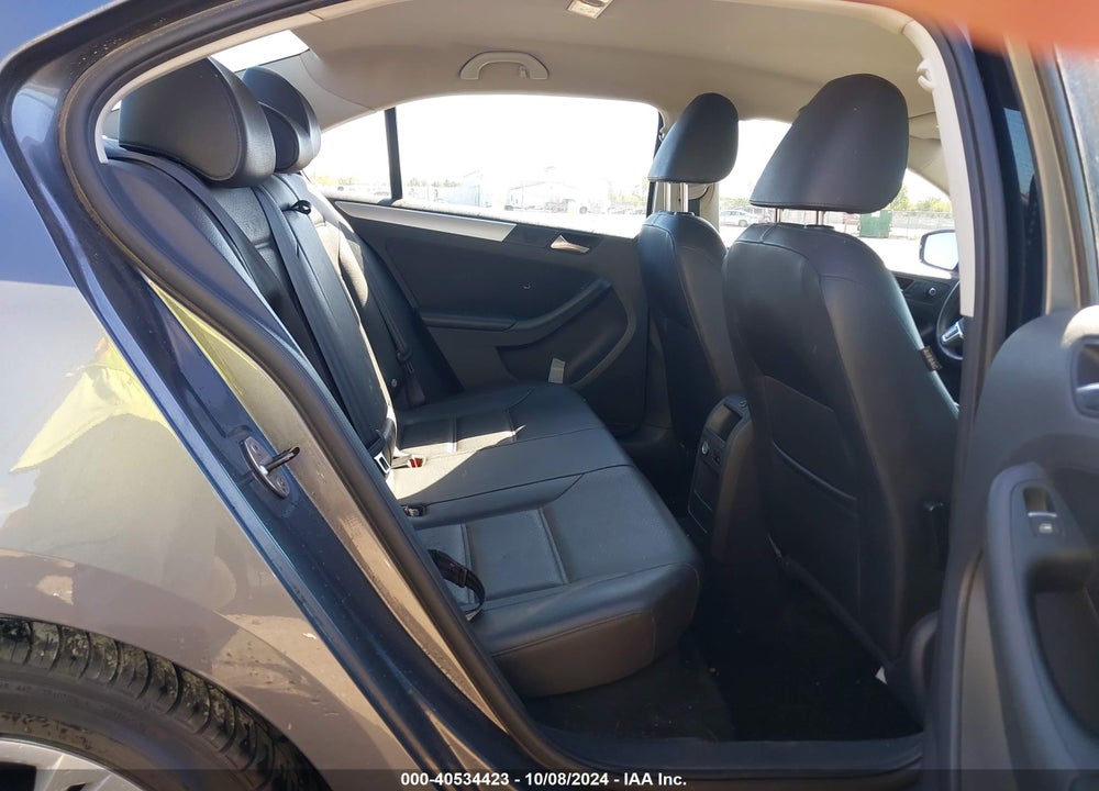 2013 VOLKSWAGEN JETTA 2.5L SE VIN: 3VWDP7AJ6DM281962