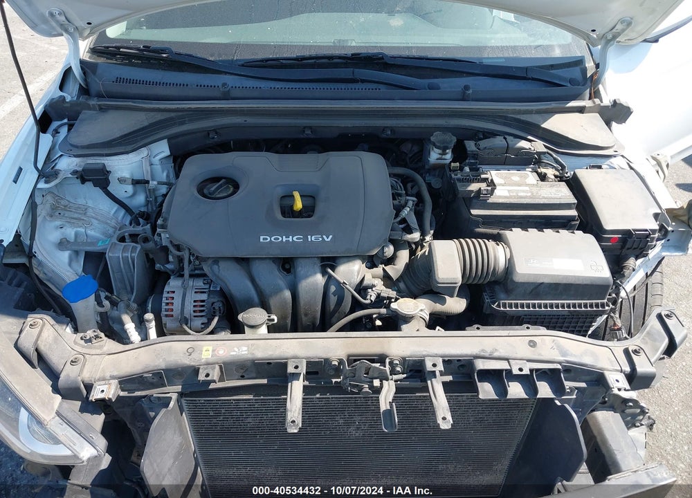 2018 HYUNDAI ELANTRA SEL VIN: 5NPD84LF1JH278279