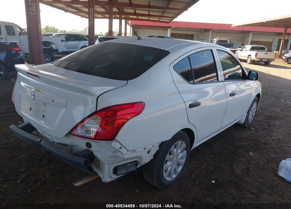 2015 NISSAN VERSA 1.6 S+ VIN: 3N1CN7AP2FL948823