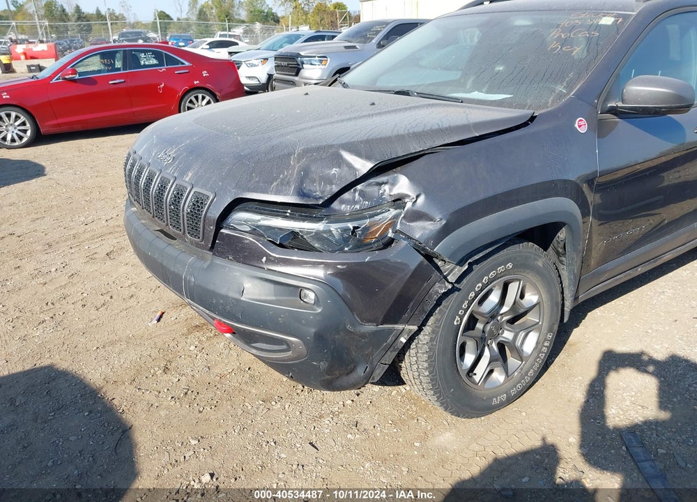 2019 JEEP CHEROKEE TRAILHAWK 4X4 VIN: 1C4PJMBX4KD393848