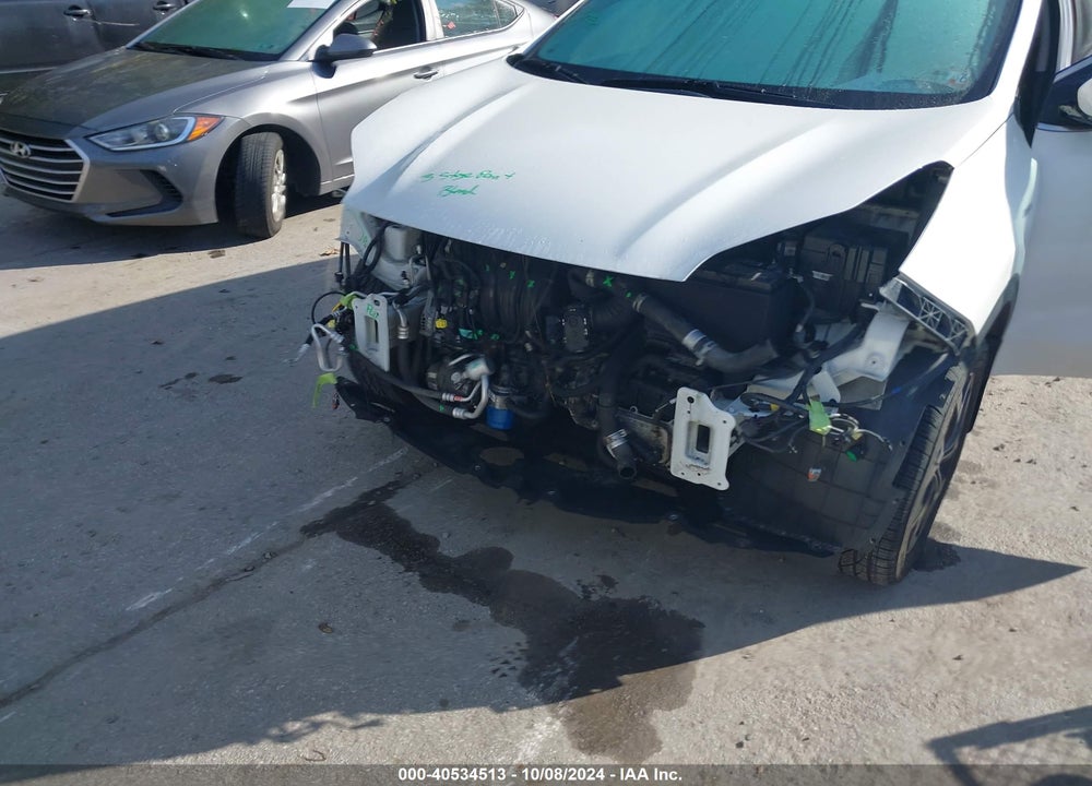 2020 KIA SPORTAGE EX VIN: KNDPNCAC5L7829314