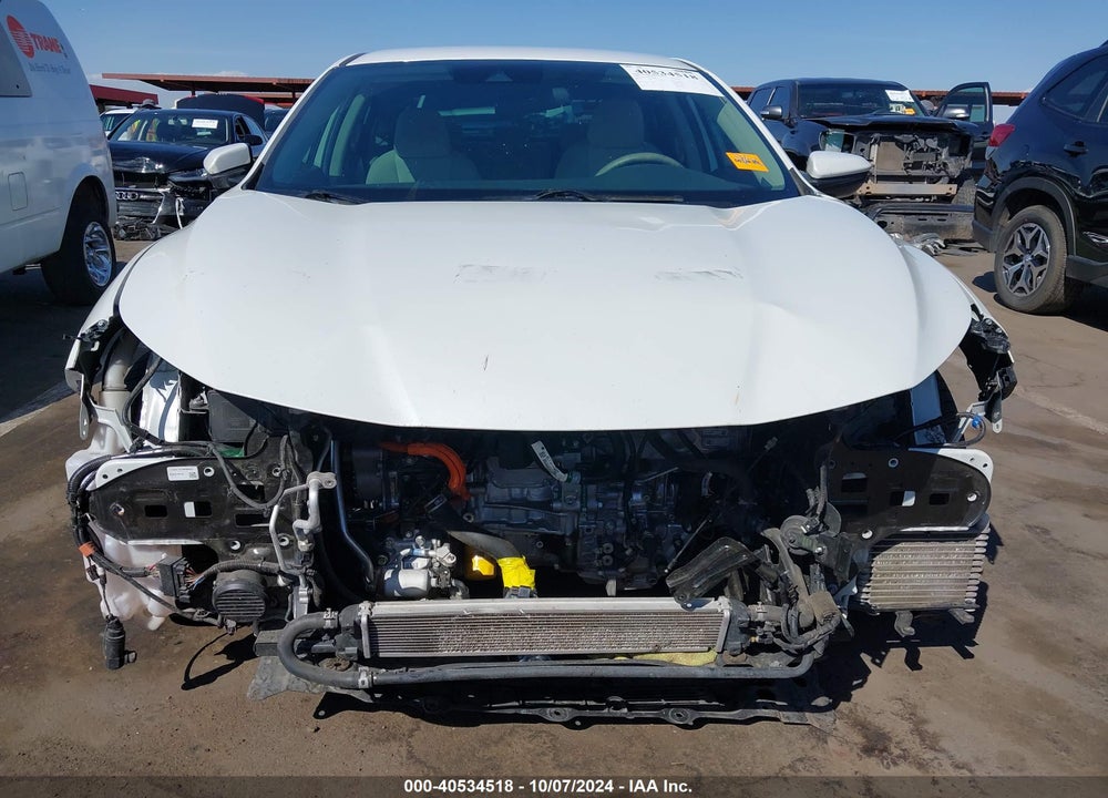 2020 HONDA INSIGHT EX VIN: 19XZE4F56LE004035