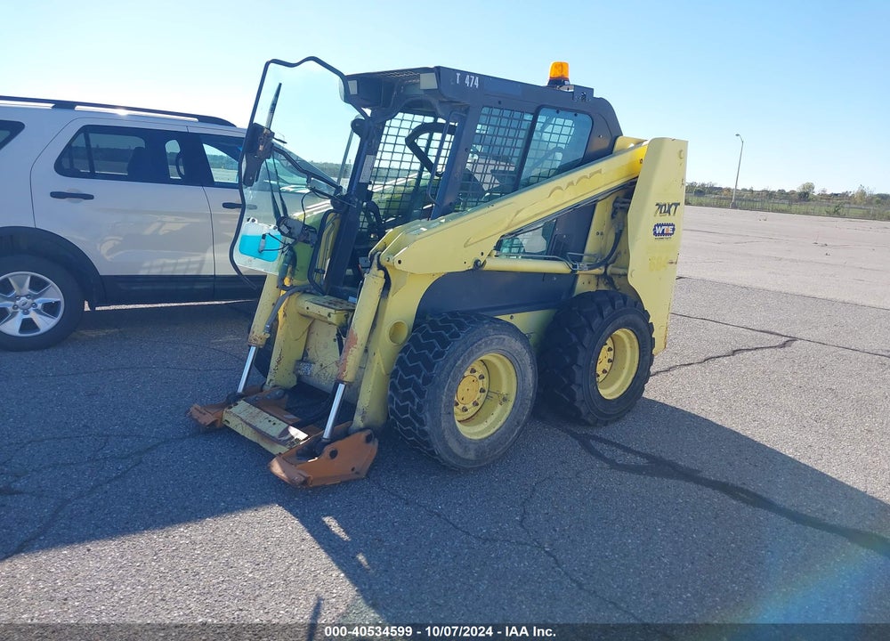 2004 UNKNOWN SKID STEER LOADER VIN: JAF402546