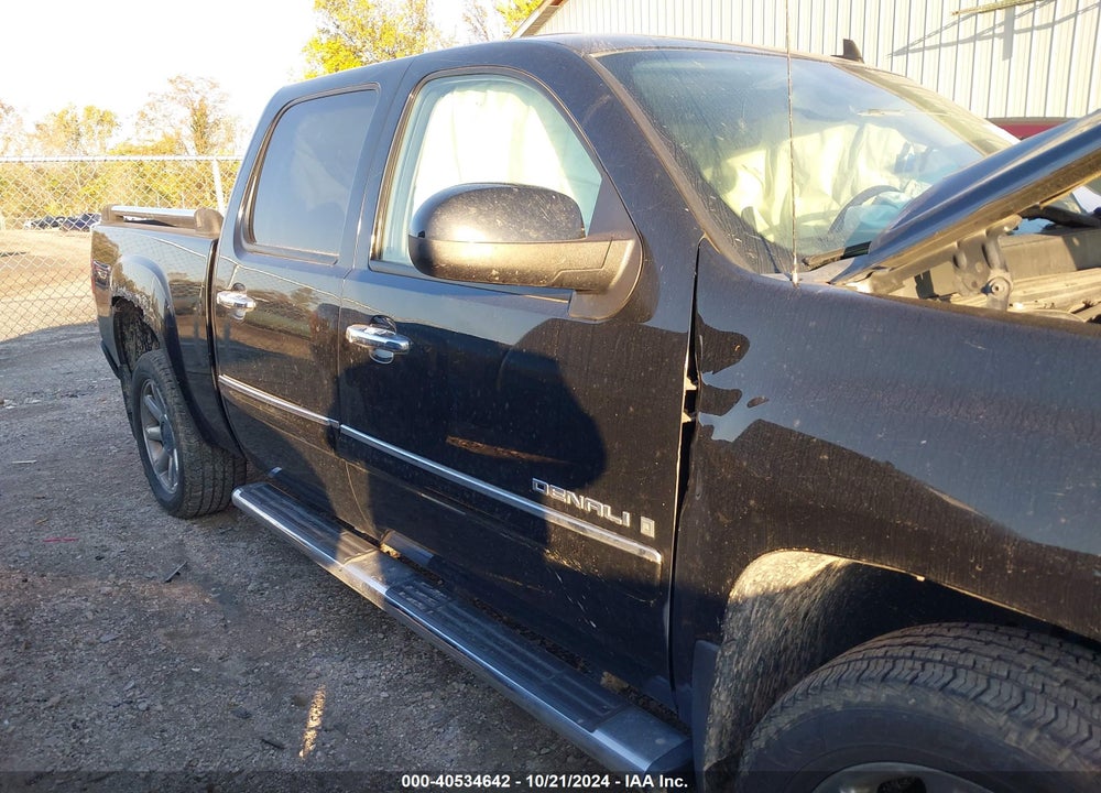 2008 GMC SIERRA 1500 DENALI VIN: 2GTEK638881311261